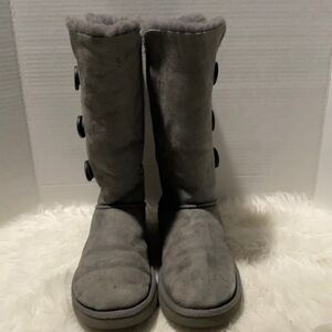 UGG Bailey Triple Button